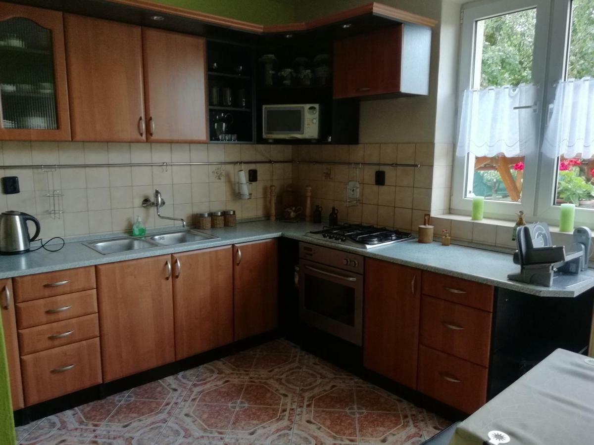 Appartement Privat Cerenica à Belusa Extérieur photo